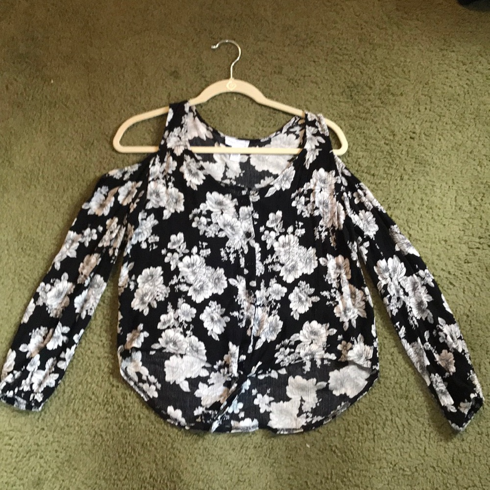 Floral cold shoulder top